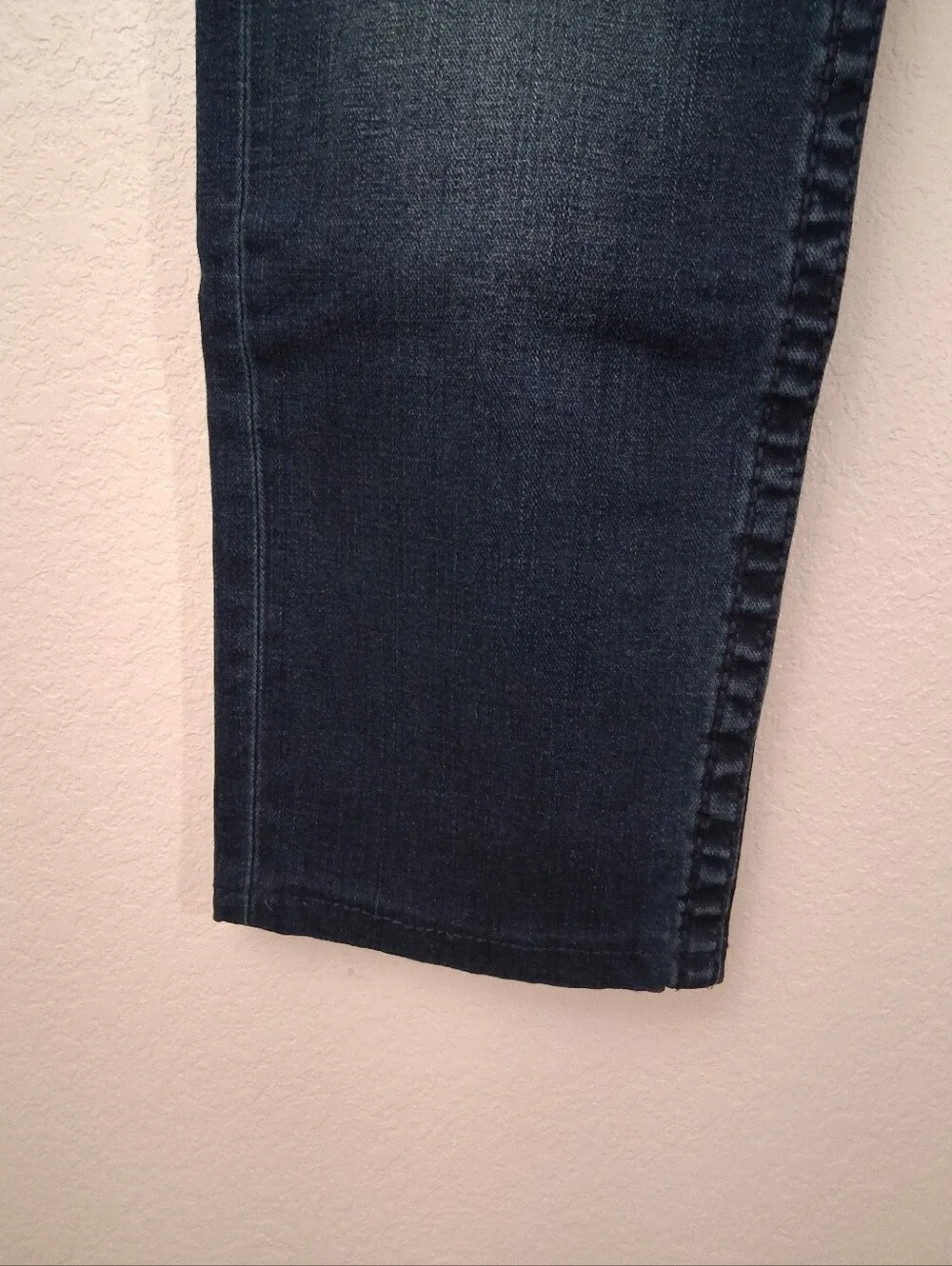 True Religion Geno Relaxed Slim Straight Leg Jeans Faded Denim Men's 38